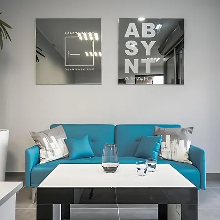 Deluxe By The Railway Station - Parking W Cenie Wrocław