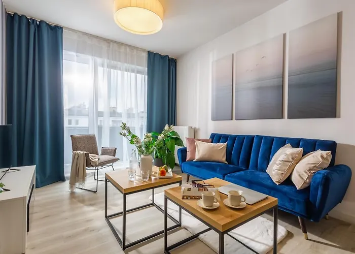 Deluxe By The Railway Station - Parking W Cenie アパートホテル ヴロツワフ