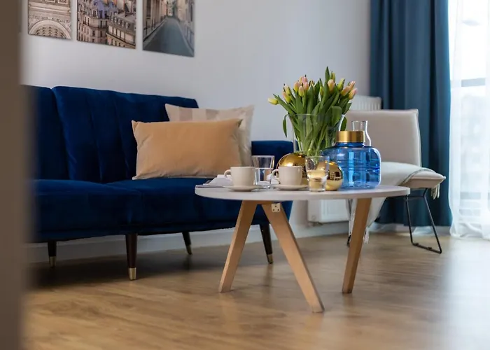 Deluxe By The Railway Station - Parking W Cenie 3* ヴロツワフ