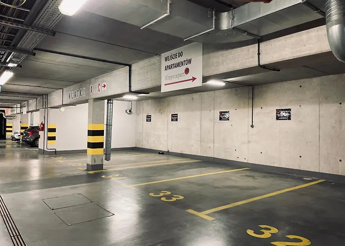 アパートホテル Deluxe By The Railway Station - Parking W Cenie